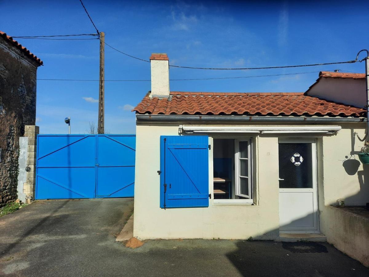 Mareuil-sur-Lay Gite Entre Terre Et Mer מראה חיצוני תמונה